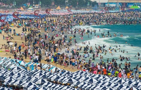 釜山海雲台(ヘウンデ)海夏